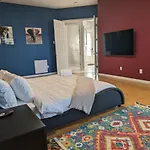 Stripviews! Modern Vegas Retreat