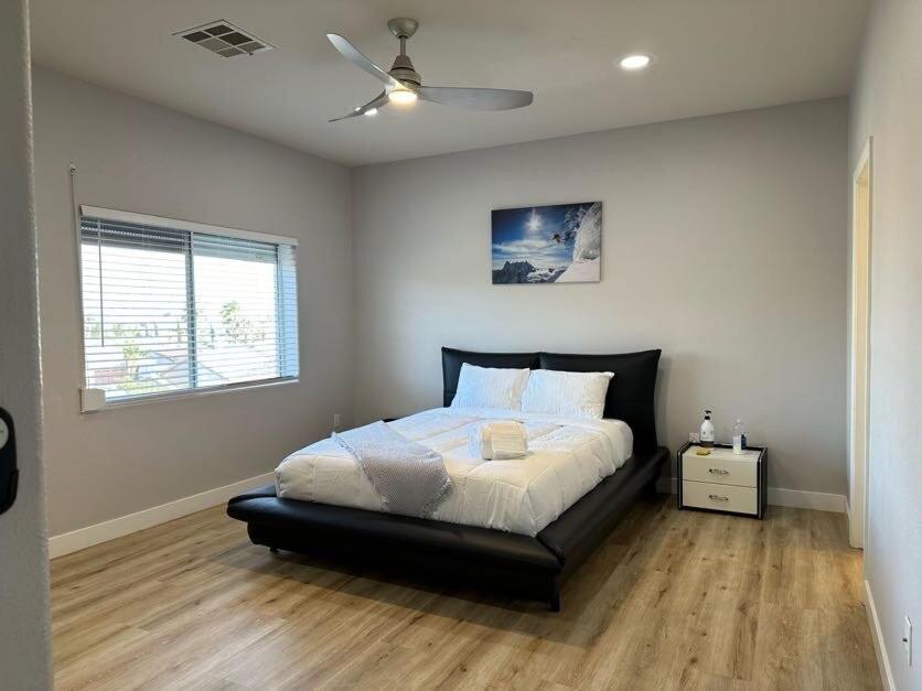 Stripviews! Modern Vegas Retreat * Las Vegas